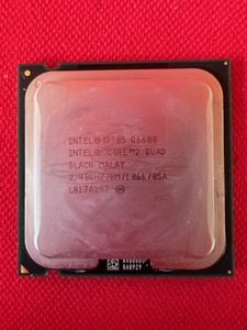 インテル Core2 Quad プロセッサー Q6600 2.4GHz