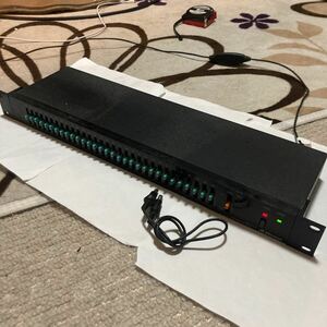 送料無料 Maxon GE311 31BAND EQUALIZER マクソン グラフィックイコライザー 31バンド イコライザー GRAPHIC EQUALIZER