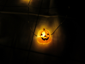 即決新品未使用送料込! ミニ ハロウィン ライト ランプ パーティー かぼちゃ パンプキン おばけ 飾り 装飾 / SYH09