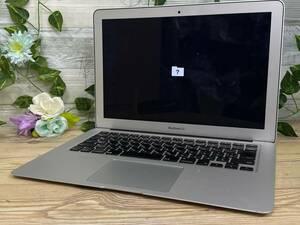 MacBook Air 2015 A1466[Core i5(5250U)1.6Ghz/RAM:4GB/13インチ]SSD欠品 動作品