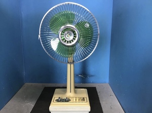 □岐阜発　△扇風機/Daiei/Electric Fan/△CF-30K13/100v/40/47W/50/60Hz/重量4.7kg/羽根の大きさ(直径)300mm/中古品　R5.7/11□