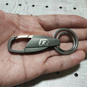 R-Line Rライン チタングレー キーホルダー■フォルクスワーゲン ゴルフ ポロ ビートル ニュービートル ティグアン アップ！ パサード GTI