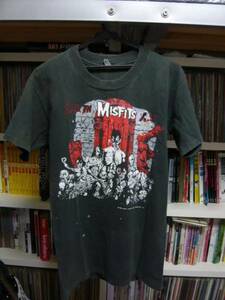 海外購入珍品 MISFITS Tシャツ ミッキーマウス ミスフィッツ バンドpunkパンクHARDCOREハードコアHC/ZORLAC PUSHEAD buttstain powell