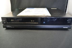 ★TOSHIBA 東芝 VHS-HQビデオデッキ A-590X ジャンク品 部品取り用として