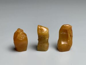 中国美術　寿山石　印材　三つ　貴重　唐物　田黄石