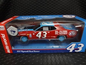 43 RICHARD PETTY　1972 PLYMOUTH ROAD RUNNER "STP SPONSOR CAR