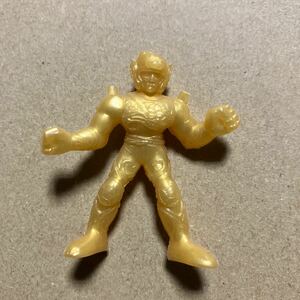 聖闘士星矢 消しゴム フィギュア ゴールド 金色 メタリック クリスタルセイント パーツ欠品 検索用 クロス 聖衣 ガシャポン 食玩 キン消し