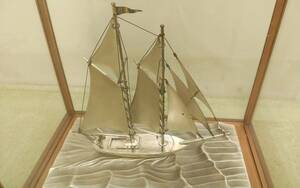 A 関武比古 純銀製 ヨット STERLING 980 SEKI 刻印 ガラスケース付き 銀細工 置物 帆船 船 関工芸
