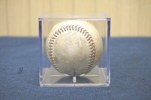 u735-1 NPB 日本プロ野球　公式球　実使用　1980～1990年代？　希少　レア　