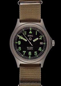 MWC （エムダブルシー）腕時計　メンズ　クォーツ　サンドブラスト仕上げ G10/SS/100M