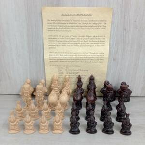 ジャンク アリス・イン・ワンダーランド チェス駒 駒のみ ボードゲーム 不思議の国のアリス