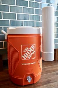 新品　Home Depot ホームデポ ウォータージャグ　WATER JUG アメリカ製　世田谷ベース　キャンプ　インテリア　rubbermaid