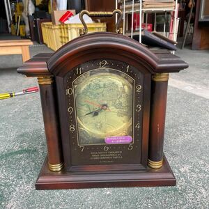 【店H-25】（ジャンク）ロマンキーBOX 置時計 レトロ アンティーク 世界地図 掛け時計 インテリア 横 25.5cm　幅 10.cm　高さ 27cm