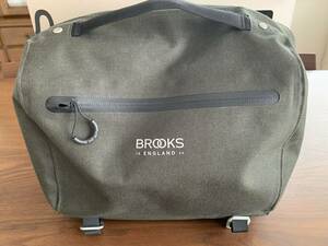 英国ブルックス　Brooks　Handlebar Compact Bag カーキ　新品　