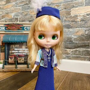 ⑨ Blythe ネオ ブライス サンデーズベリーベスト タカラトミー ヴィンテージ ブロンド 人形 ドール アウトフィット TAKARA アイチェンジOK