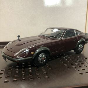 660 京商 ニッサン フェアレディ 240Z-G 1/18 　マルーン ミニカー 完成品 模型