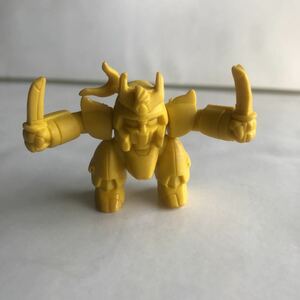 ■昭和レトロ 魔神英雄伝ワタル 消しゴム 戦神丸 マイナー消しゴムフィギュアロボット当時物c■検）おまけ食玩昔古い森永おもちゃ玩具