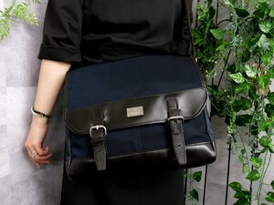 ●超美品●ブラックレーベル・クレストブリッジ●メンズ●ナイロン カーフ レザー 本革●メッセンジャー バッグ●茶 ネイビー●A4●Js45907