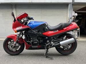 ☆Kawasaki　GPZ1000RX　Ninja　赤/黒　車検残R6/９月　エンジン始動動画有り　名変で乗れます　売り切り　鯨