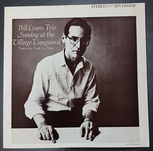 ○NM~EX+○VICTOR／JAPAN○BILL EVANS・SCOTT LAFARO‥○RIVERSIDE RLP-9376／RMJ-6201○ Sunday at the Village Vanguard ○