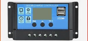ソーラーチャージコントローラー ソーラーチャージャー ソーラーパネル バッテリー 30A 12V/24V 充電 USB LCD ブルー ブラック＿ Y0660