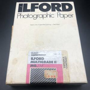 【未開封】ILFORD Multigrade Ⅱ 13×18㎝　100枚 印画紙 イルフォード