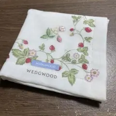 【WEDGWOOD】　ワイルドストロベリー　　ホワイト　ウェッジウッド