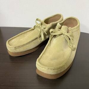 SI■ clarks クラークス ワラビー スエード シューズ ベージュ 25cm メンズ 男性 モカシン レザー 無地 シンプル 靴 ブーツ 革靴 