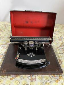 FROLIO Typewriter 1926年前後