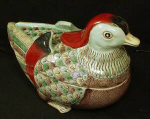  陶器製の鴨