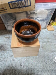 天目の茶碗