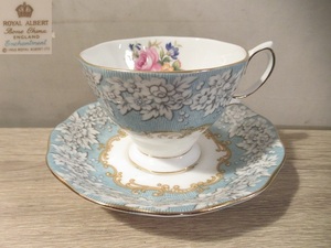 〓ROYAL ALBERT ロイヤルアルバート エンチャントメント ティーカップ＆ソーサー 英国製 C&S 金縁 ξ