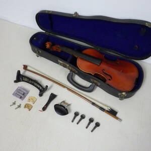 39　No.154　スズキ SUZUKI VIOLIN No.102 nagoya 1968 1/8 子供用 バイオリン 弓 ハードケース付　ジャンク品