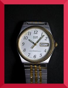 セイコー SEIKO アルバ ALBA クォーツ 3針 デイデイト 純正ベルト V743-8A10 男性用 メンズ 腕時計 W984 ジャンク 稼働品