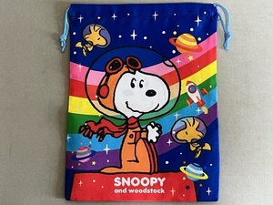 SNOOPY★スヌーピー◇大判巾着袋 [28×21cm] レインボーカラー 未使用品 ＊アストロノーツ きんちゃく袋