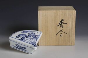 6230 三代 西村徳泉 染付開扇香合(木箱) 香合 茶道具 徳泉 京焼