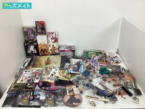 【現状】NARUTO グッズ まとめ売り フィギュア アクリルスタンド 缶バッジ DVD 他 / ナルト