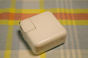 Apple 純正☆充電器 ACアダプター ☆iPod USB Power Adapter☆ A1102 ■r3 2.9