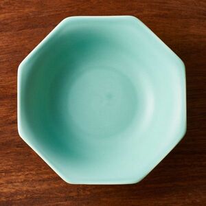IZ60203S★meimei ボウル 14.5mm 深皿 青磁 取鉢 日本製 八角 ブルー 水色 磁器 陶磁器 シンプル クラシック 皿 食器 ギフト