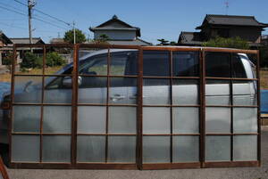B1　裕福な昭和の純和風邸宅の建具　葉脈模様ガラス　磨りガラス張り　木製引戸　4枚組　1815x938x32ミリ