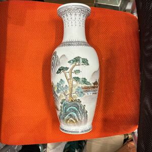 【アンティーク】中国景徳鎮製　花瓶