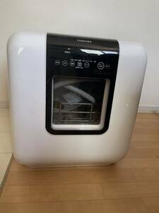 TOSHIBA 食器洗い乾燥機 DWS-33A