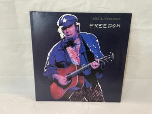 ●B130●LP レコード Neil Young Freedom フリーダム ニール・ヤング 7599-25899-1 WX257 ドイツ盤
