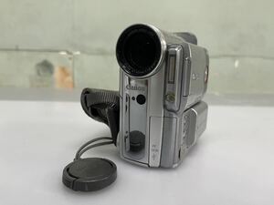 ジャンク品　Canon キヤノン IXY DV M3 シルバー 200X デジタルビデオカメラ 