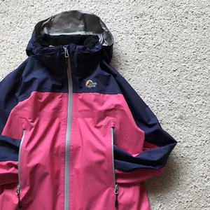 Lowe Alpine GORE-TEX マウンテンパーカー レディース S 登山 アウトドア トレッキング ジャケット ゴアテックス レインウェア ピンク 