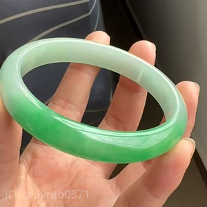 ヒスイバングル♪内径60.1mm 天然玻璃種翡翠 陽緑 レディース ブレスレット ミャンマー産 ひすい腕輪 女性 アクセサリー 新品未使用