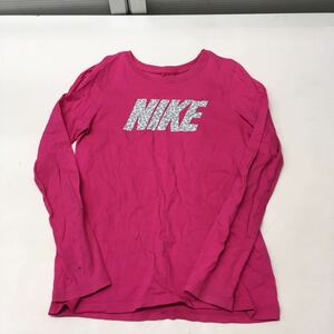 送料無料★THE NIKE TEE ナイキ★長袖Tシャツ　ピンク★キッズ　子供　Mサイズ★140-150★トップス#50629sNjj7