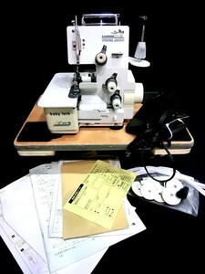 1000円スタート ミシン JUKI babylock OVERLOCK A300M ジューキ ロックミシン ハンドクラフト 手工芸 洋裁 通電確認済 4 ミシンH①225