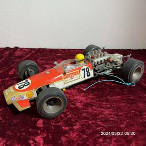 1000円〜　日本製　ブリキ　LOTUS FORD ロータス　49 F-1 レーシングカー 車 電池　ラジコン　