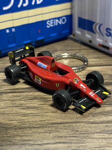 ●◎フェラーリ F1-90 キーホルダー◎●オリジナル加工品 カーアクセサリー ミニカー ハンドメイド Ferrari